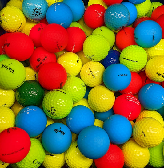 12 Colored assorted golf balls